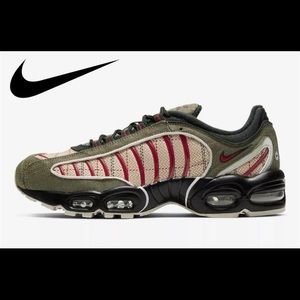 Nike Air Max Tailwind 4 Plaid Olive Canvas